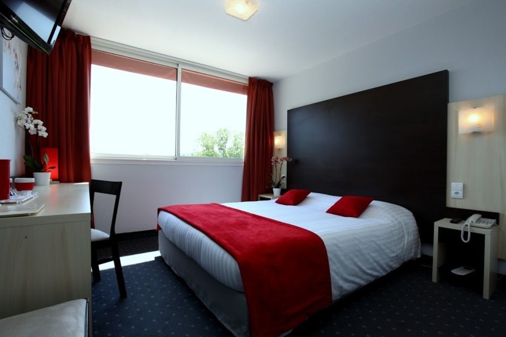 Hotel Le Clos Roussillon Pres De Sarlat Vitrac  Eksteriør bilde