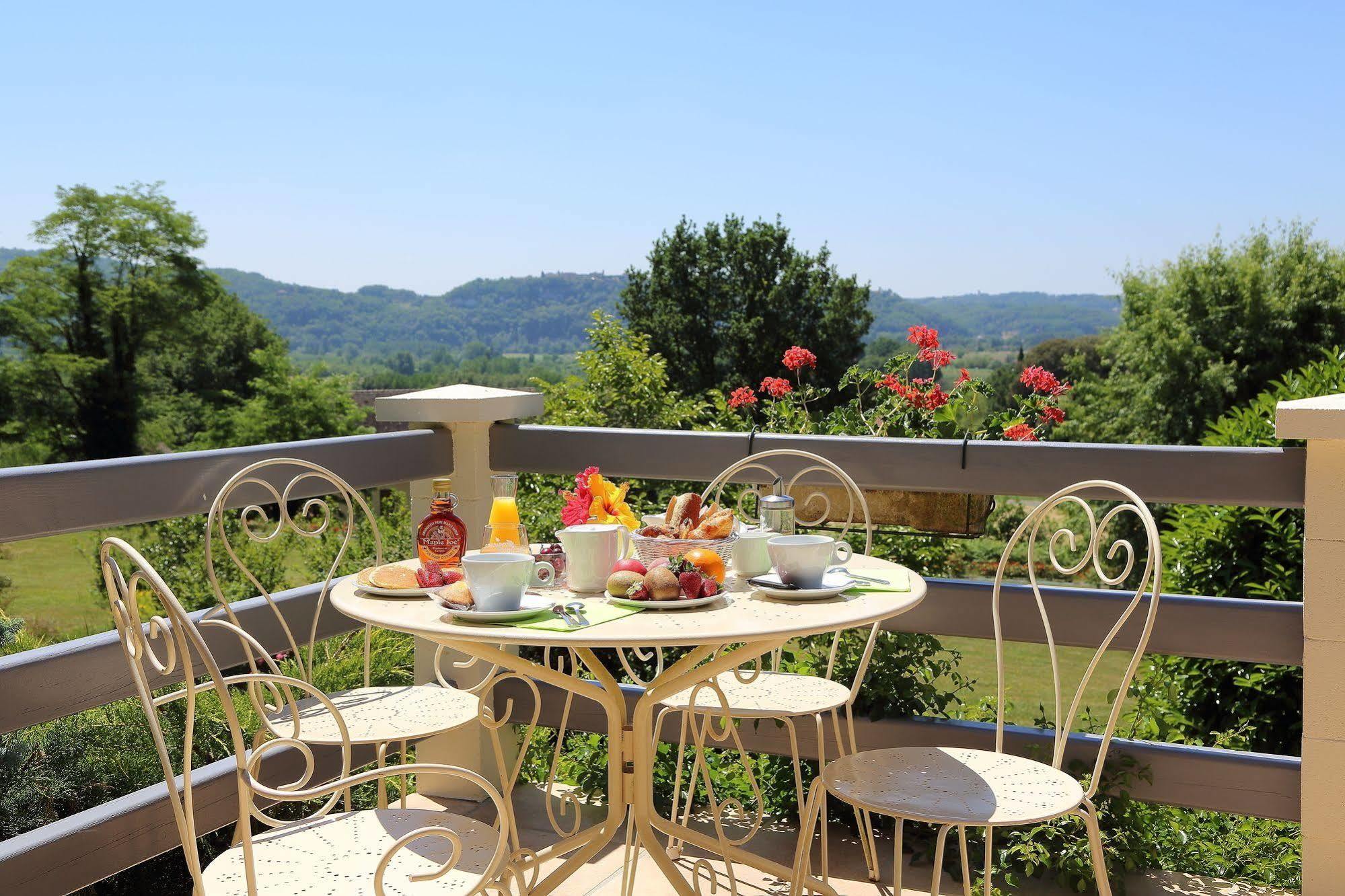 Hotel Le Clos Roussillon Pres De Sarlat Vitrac  Eksteriør bilde