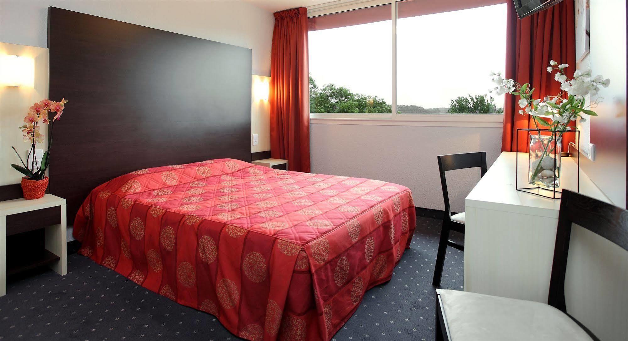 Hotel Le Clos Roussillon Pres De Sarlat Vitrac  Eksteriør bilde