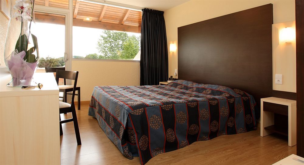 Hotel Le Clos Roussillon Pres De Sarlat Vitrac  Eksteriør bilde